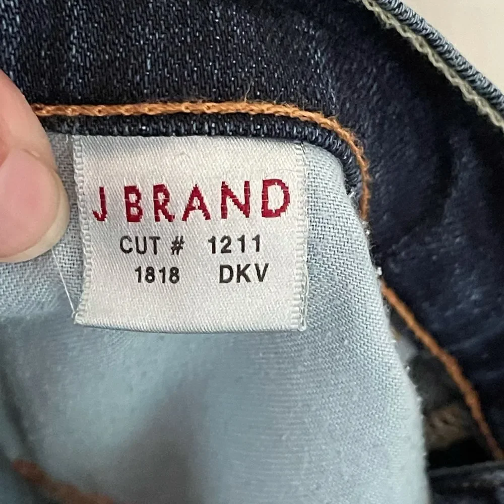 ‎J Brand bootcut jeans, size 28